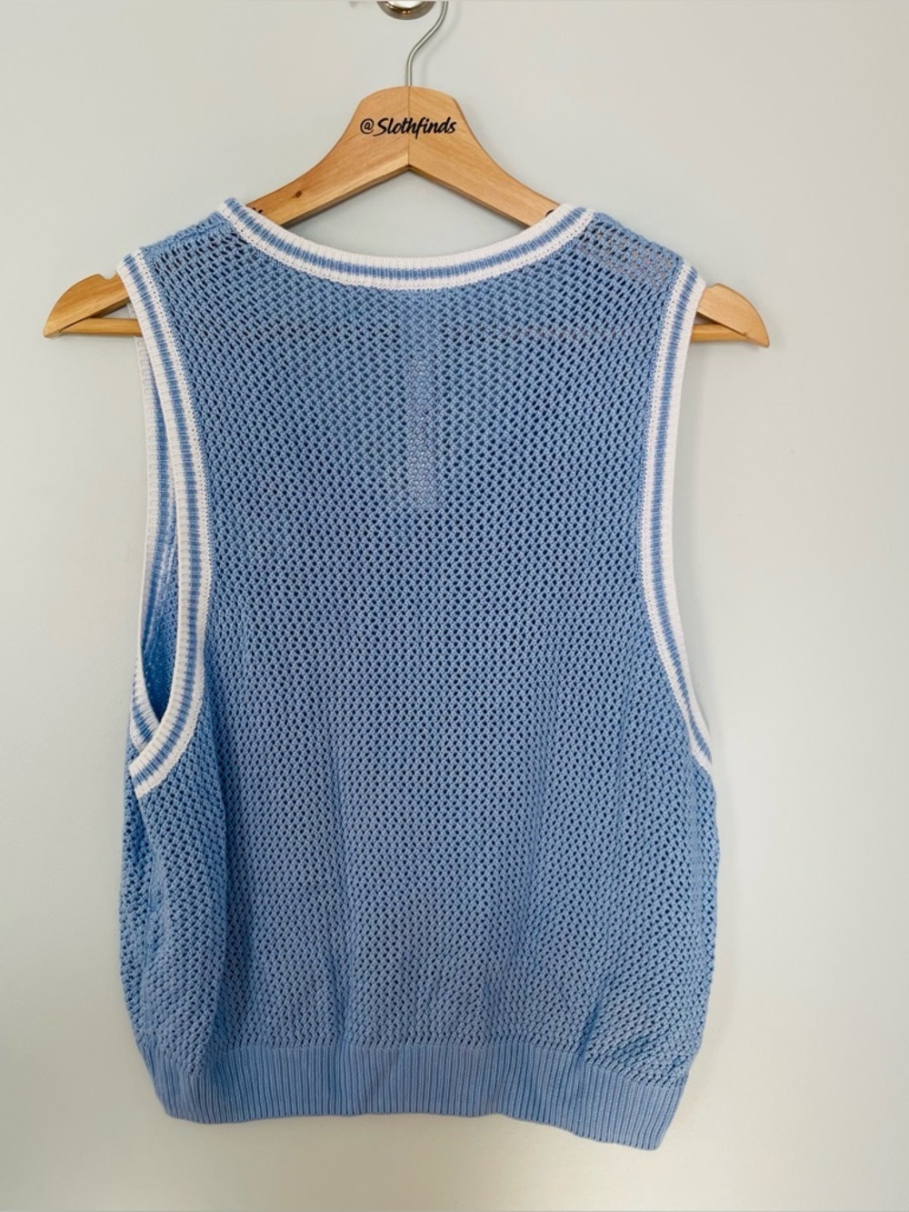 PINK Victorias Secret Collegiate V-Neck Sweater Vest- Lt Blue- Size Large-NWT - Picture 9 of 9